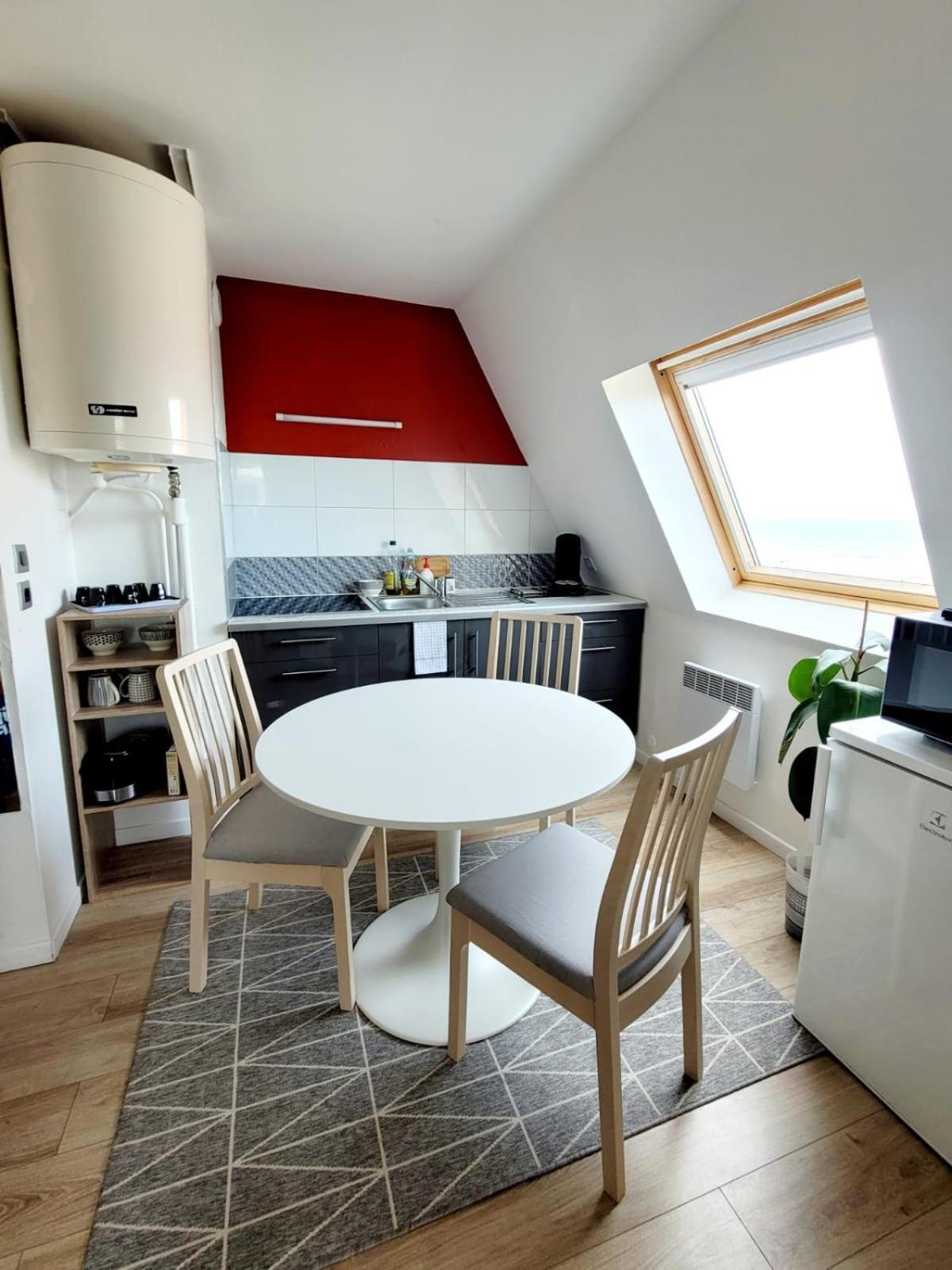"Mon Evidence!" Magnifique Appartement Vue Mer Et Acces Direct A La Plage Villers-sur-Mer Bagian luar foto